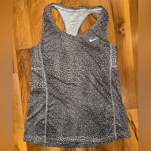 Nike drifit running tank top size small athleisure, athletic, workout‎